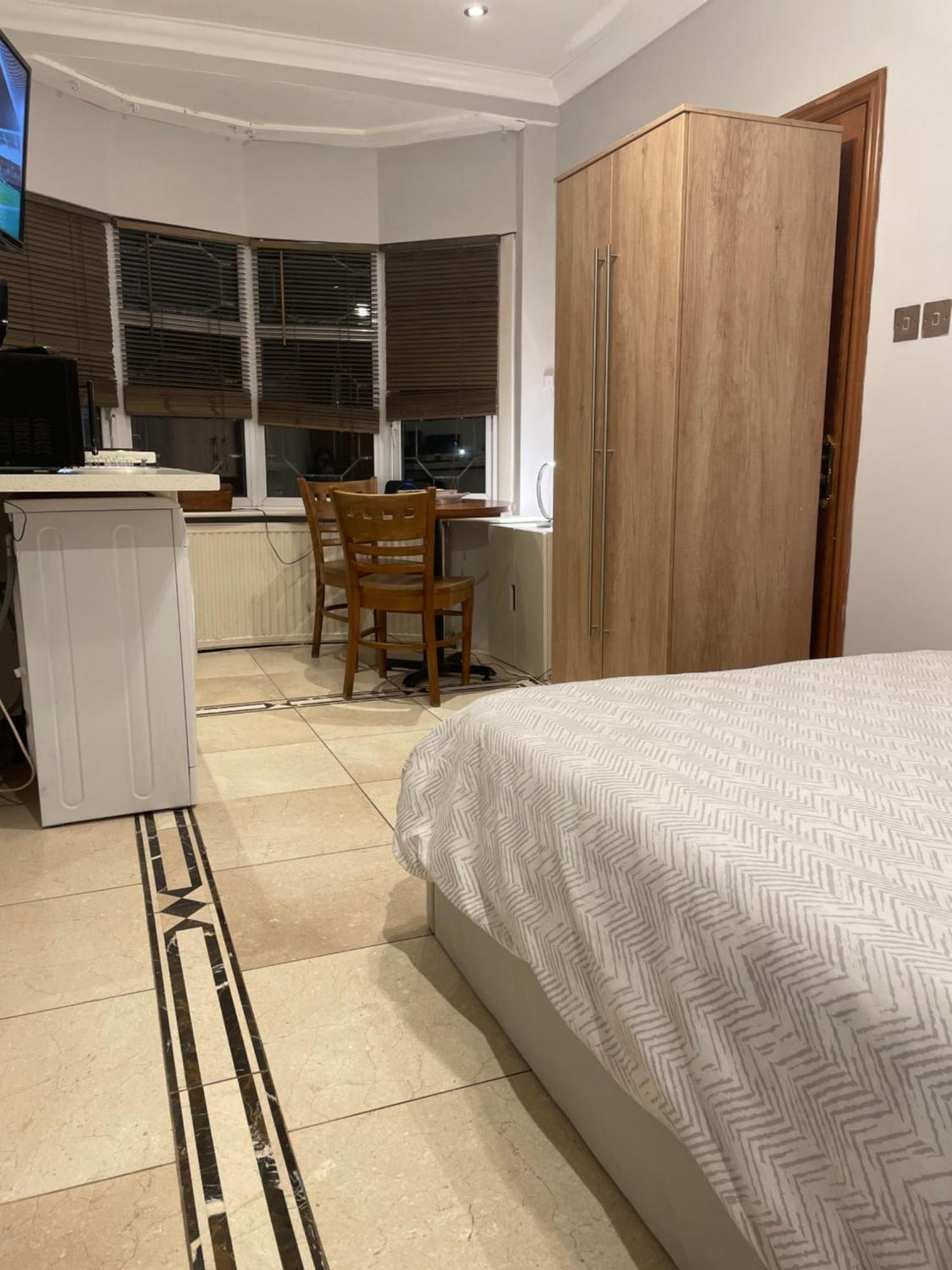 North London Studio Apartment Ngoại thất bức ảnh