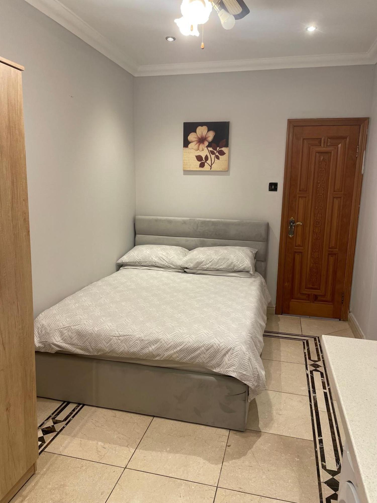 North London Studio Apartment Ngoại thất bức ảnh