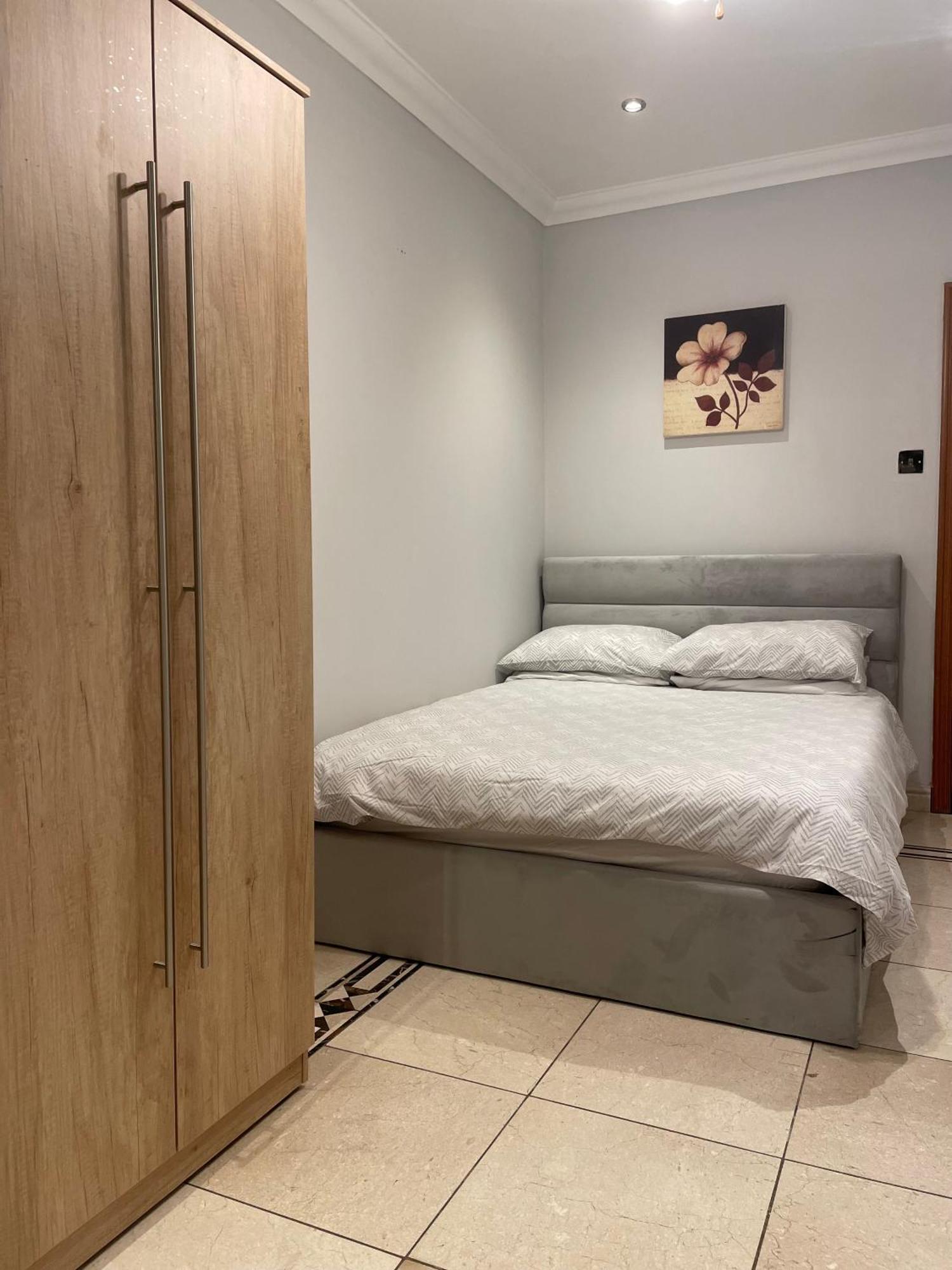 North London Studio Apartment Ngoại thất bức ảnh